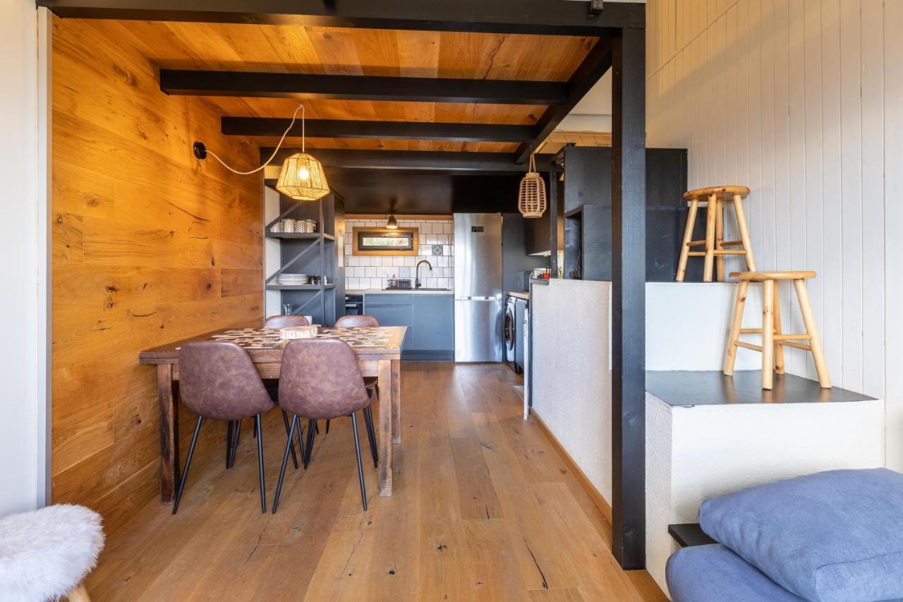 レ・ザングルLe Cerf - Duplex Avec Superbe Vue Montagneアパートメント エクステリア 写真