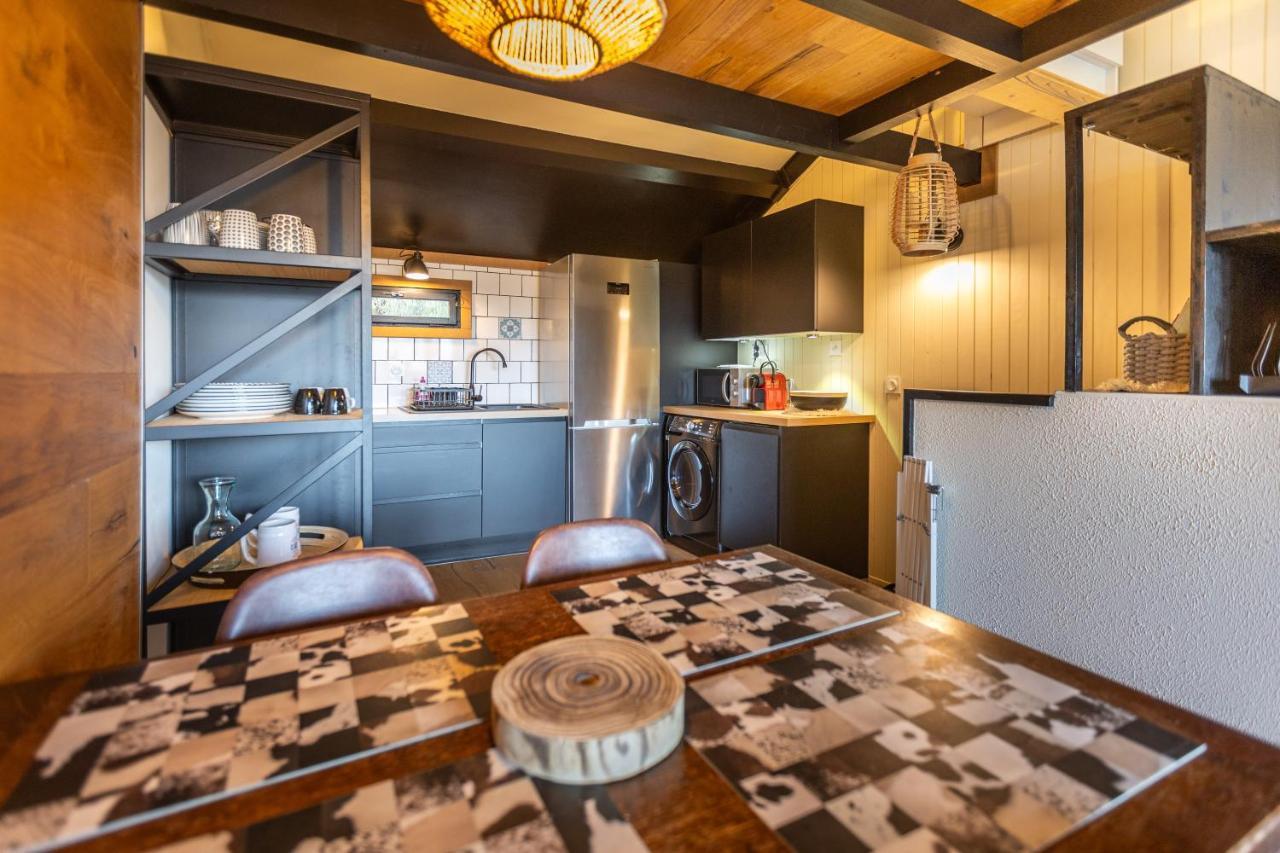 レ・ザングルLe Cerf - Duplex Avec Superbe Vue Montagneアパートメント エクステリア 写真